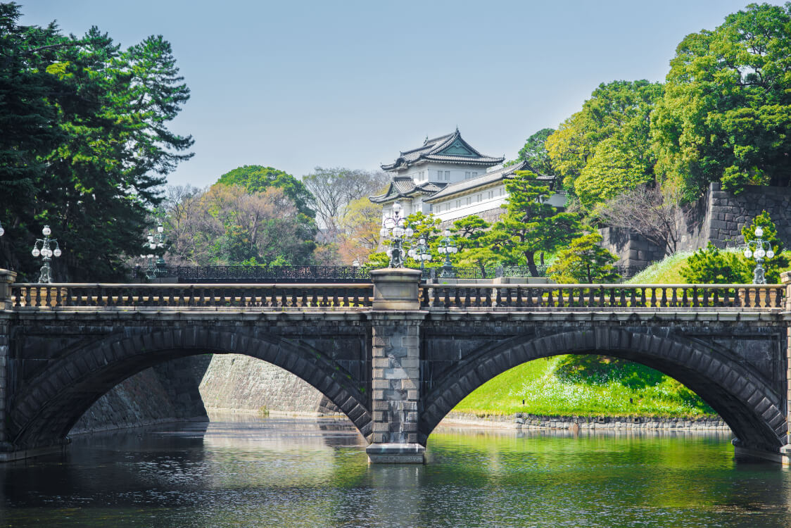 剣璽等承継の儀とは天皇が次の天皇へと変わる節目のタイミングで行われる皇位継承の儀式の事
