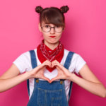 陰日向 の使い方や意味 例文や類義語を徹底解説 言葉の手帳 様々なジャンルの言葉や用語の意味や使い方 類義語や例文まで徹底解説します