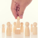 高を括る の使い方や意味 例文や類義語を徹底解説 言葉の手帳 様々なジャンルの言葉や用語の意味や使い方 類義語や例文まで徹底解説します