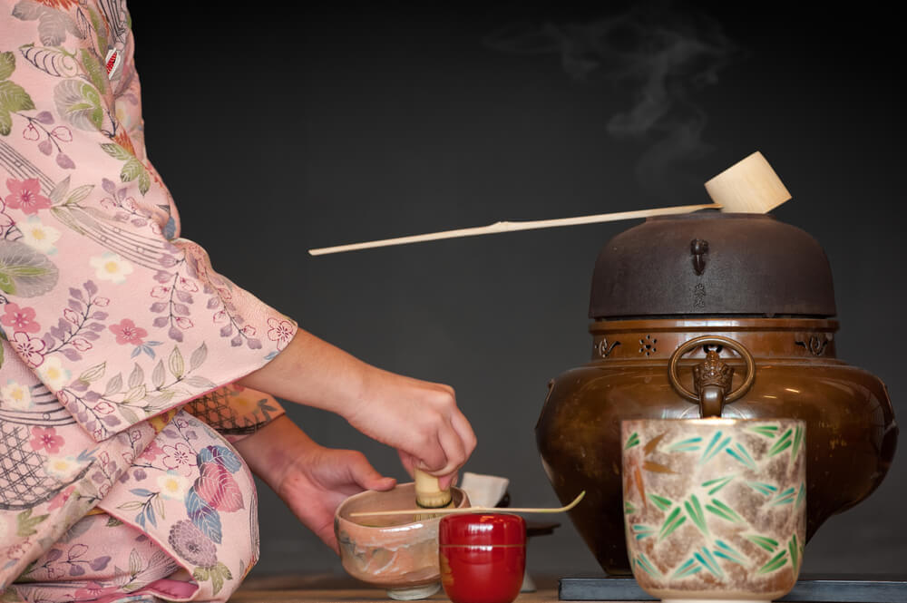 風雅の道はいかなる積極的活動的なる日本にも存在すべきものなのである